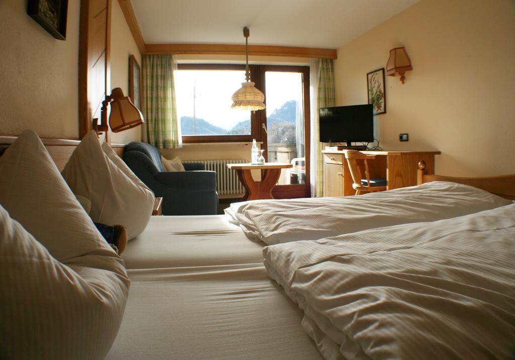 Berghotel Maderhalm Garni オーベルストドルフ 部屋 写真