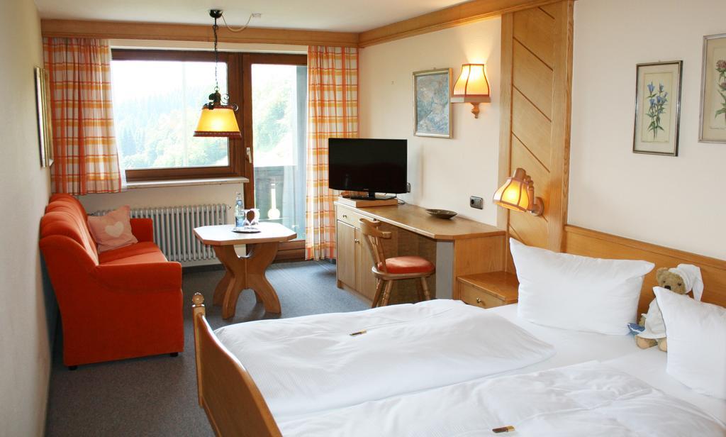 Berghotel Maderhalm Garni オーベルストドルフ エクステリア 写真