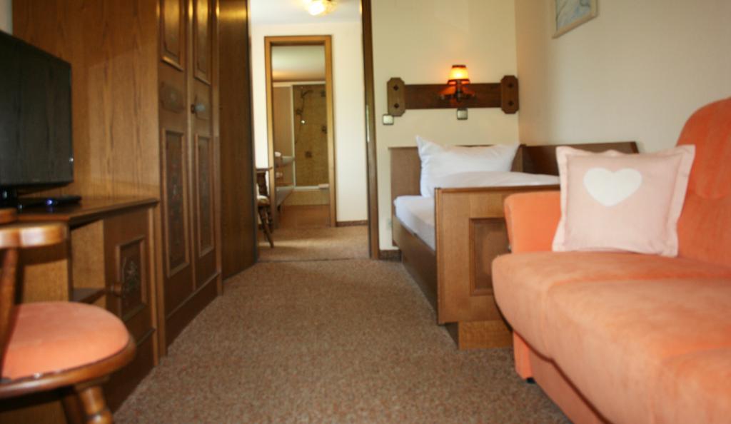 Berghotel Maderhalm Garni オーベルストドルフ 部屋 写真