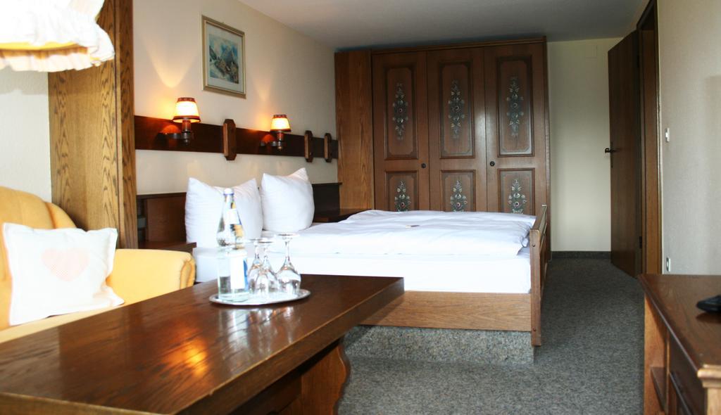 Berghotel Maderhalm Garni オーベルストドルフ 部屋 写真