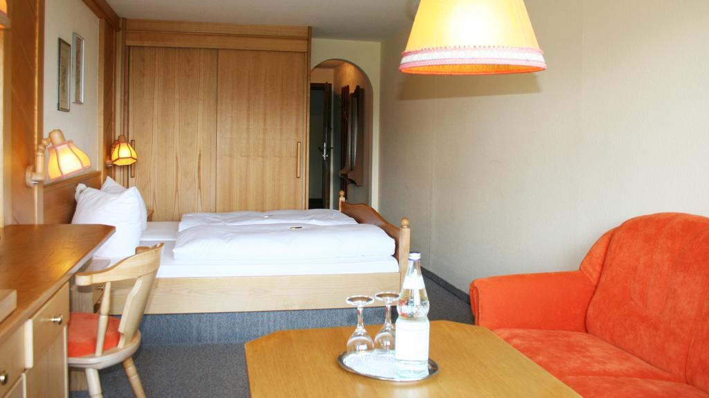 Berghotel Maderhalm Garni オーベルストドルフ 部屋 写真