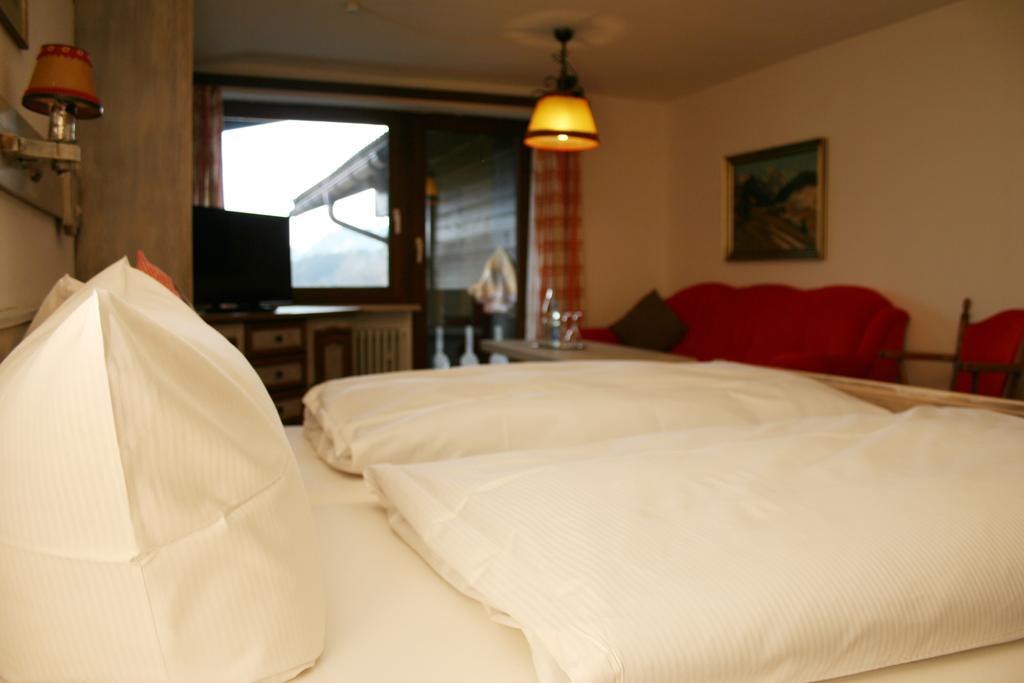 Berghotel Maderhalm Garni オーベルストドルフ 部屋 写真