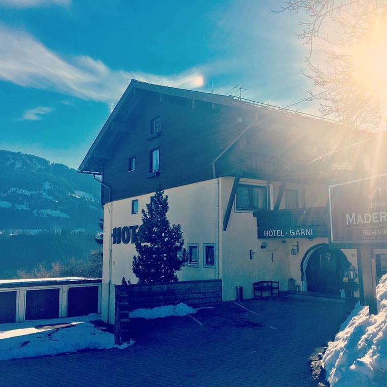 Berghotel Maderhalm Garni オーベルストドルフ エクステリア 写真