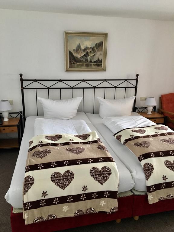 Berghotel Maderhalm Garni オーベルストドルフ エクステリア 写真