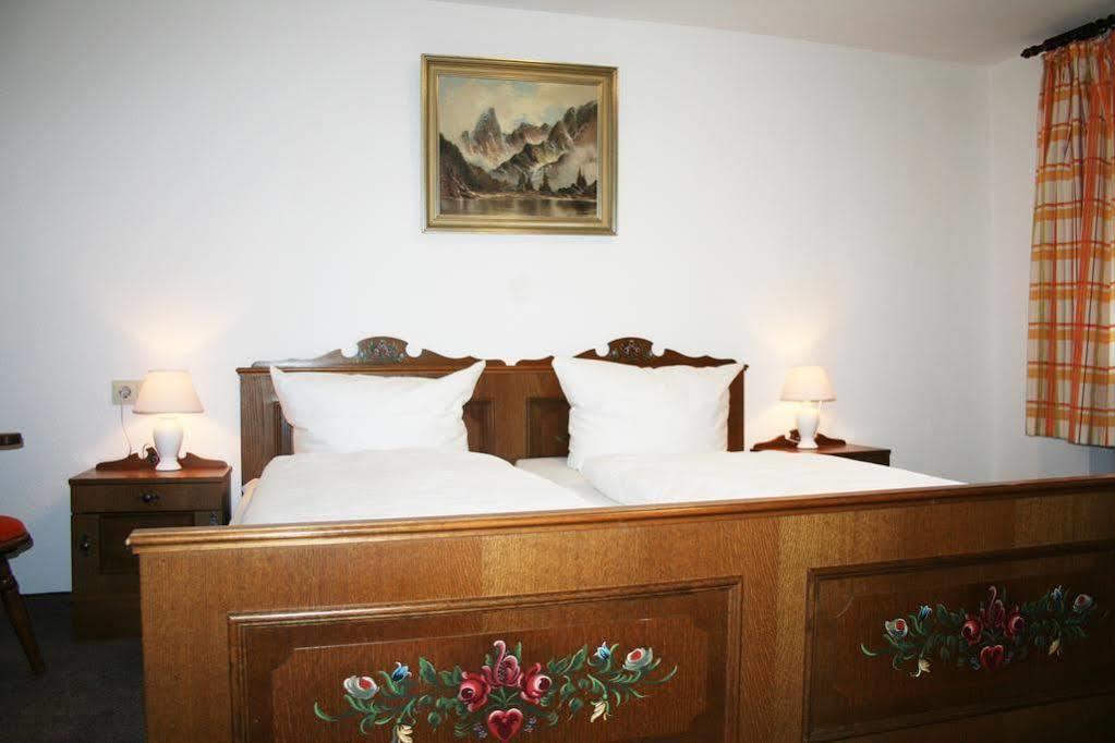 Berghotel Maderhalm Garni オーベルストドルフ エクステリア 写真